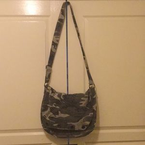 Old Navy Bags - Camouflage messenger bag Old Navy Bags - Camouflage messenger bag